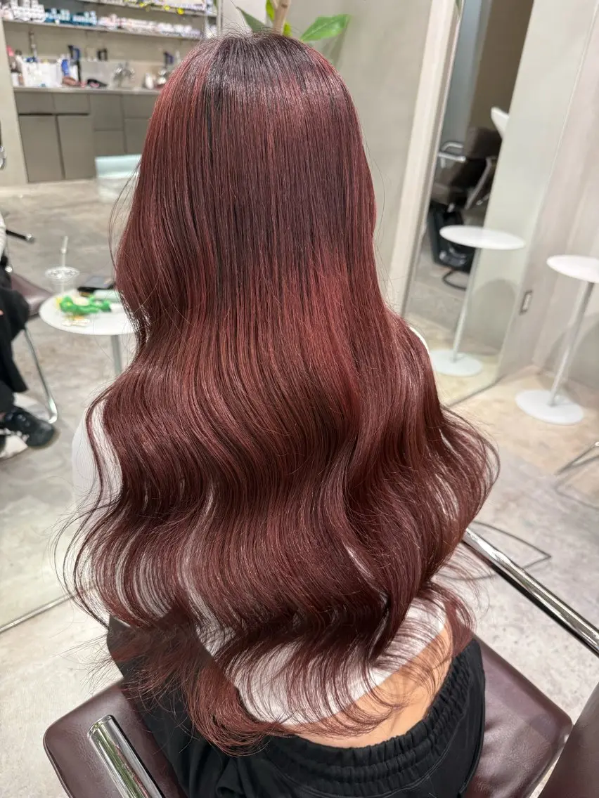 ロング ヘアカラー fev Yumaのヘアスタイル
