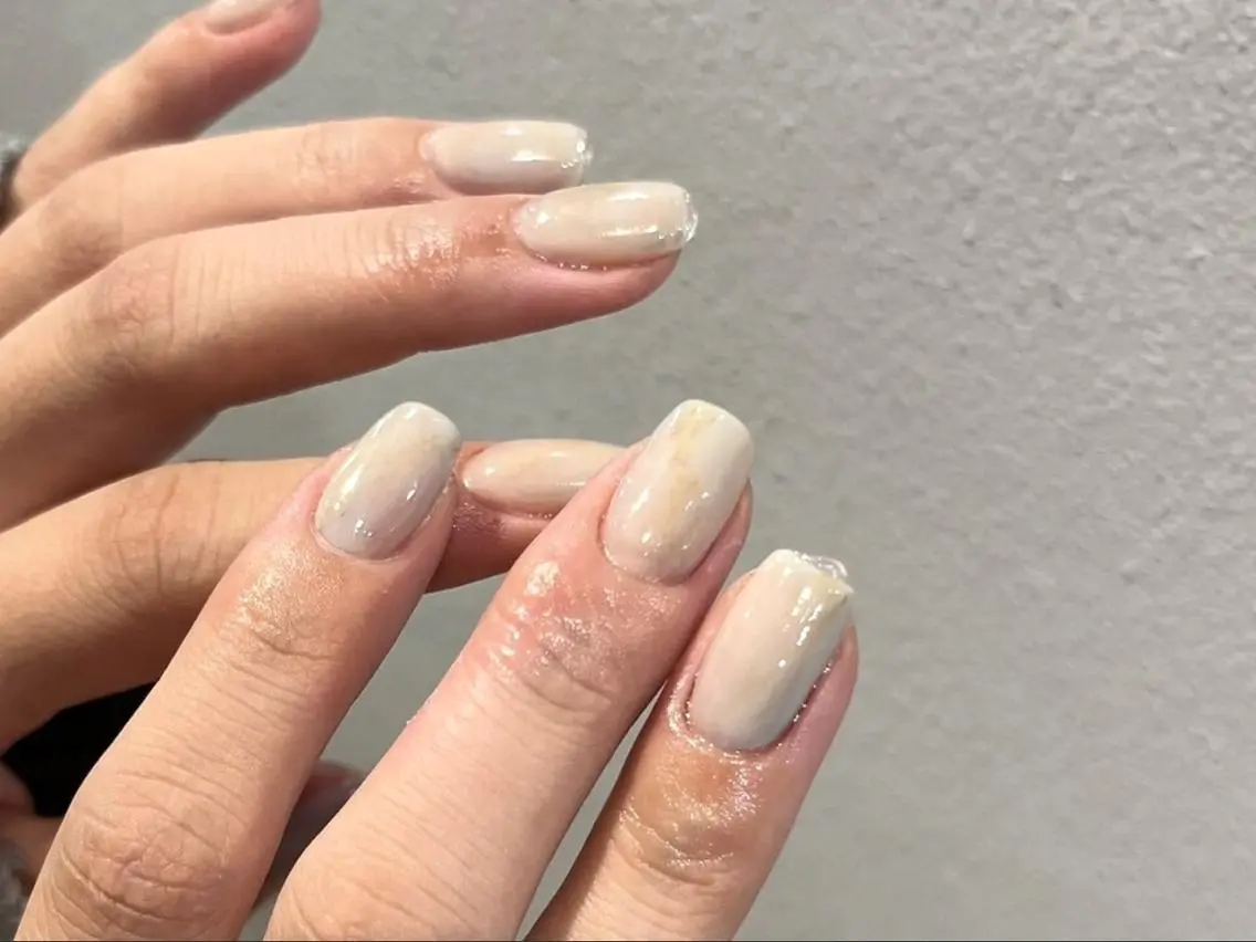 ネイル アートネイル 持ち込み ki🍒🍒 ki ツルツルネイルのネイルデザイン