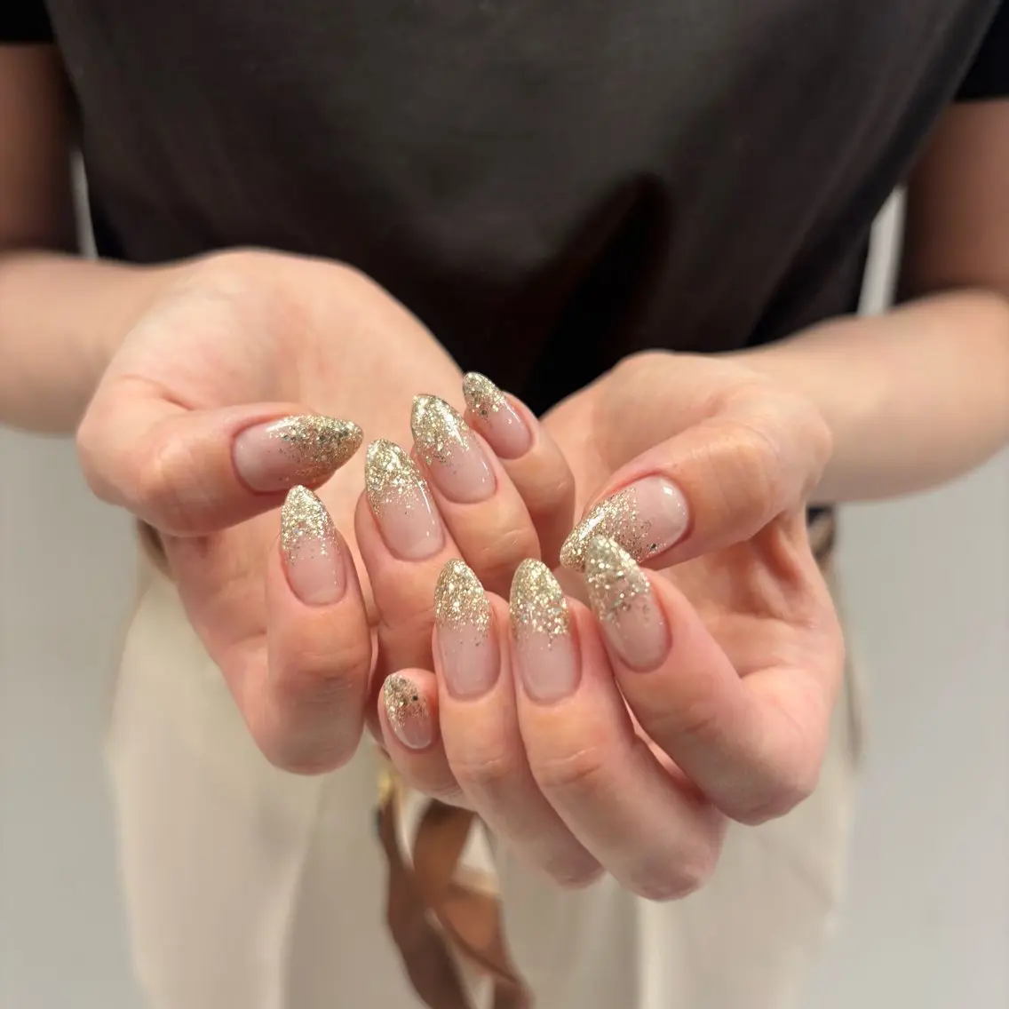ネイル クリアネイル グラデーション glowé Runaのネイルデザイン