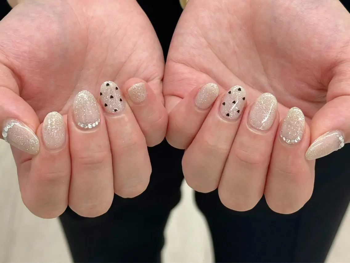 ネイル 長さ出し フットネイル ジェルネイル マグネットネイル 持ち込み ハンドネイル ハンドケア Ocean Nailのネイルデザイン