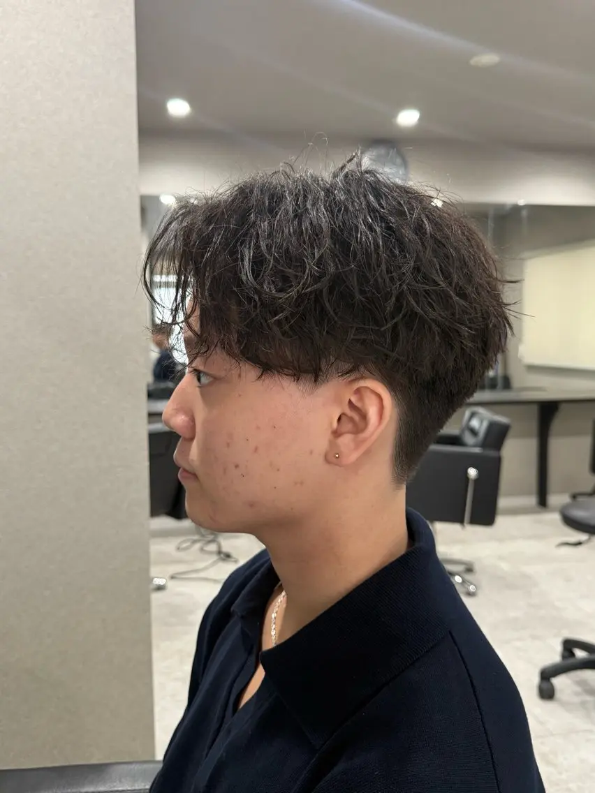 パーマ メンズ メンズパーマ カット パーマ 白石 海斗のヘアスタイル