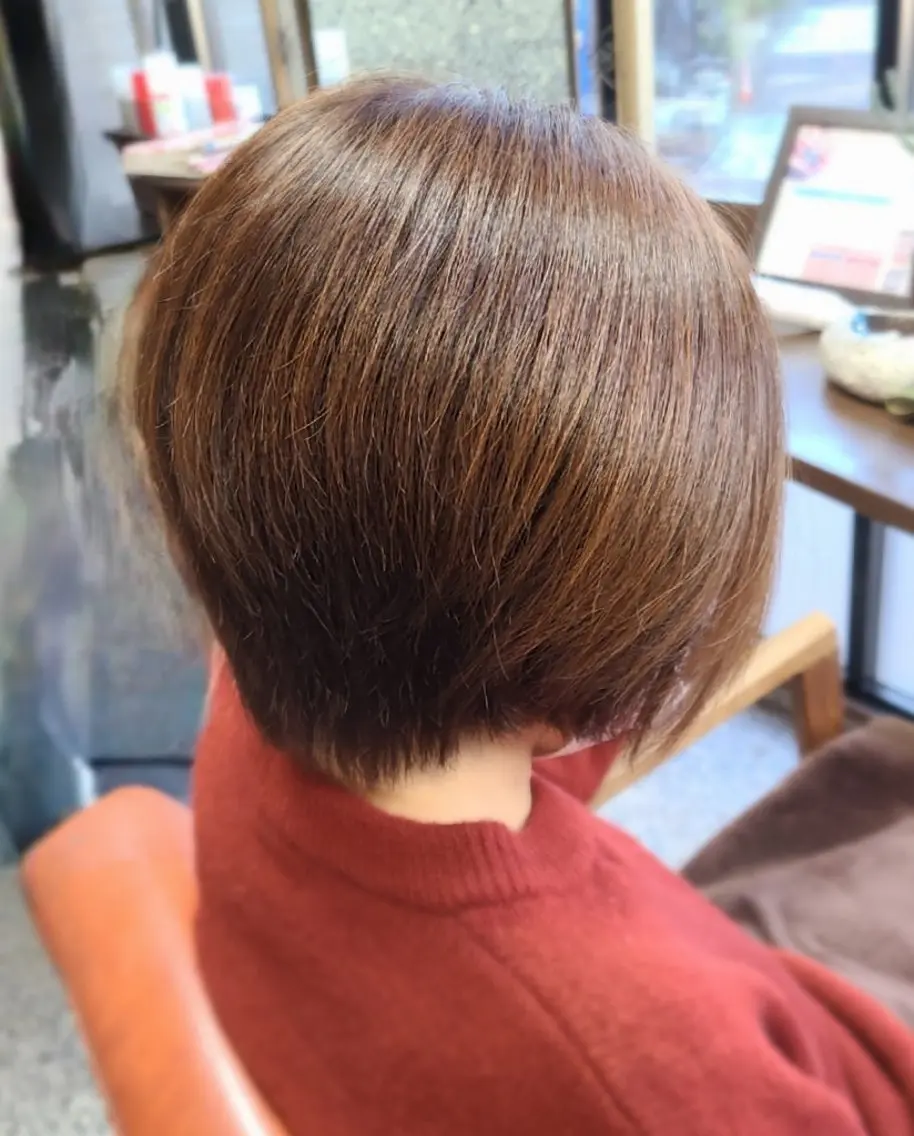 ショート くびれヘア ショートヘア カット ヘアカラー 桐島 令奈のヘアスタイル
