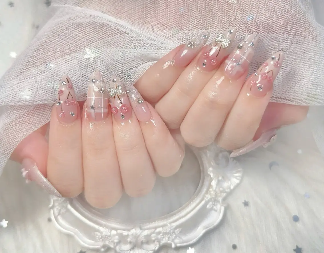 ネイル Han Hana Nailのネイルデザイン