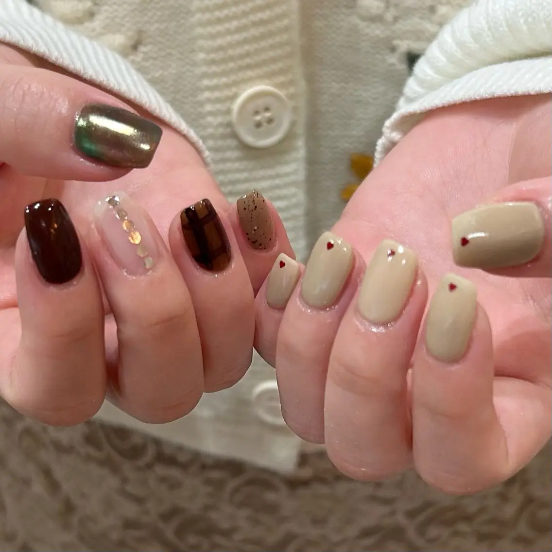 ネイル ミラーネイル shio ♡ 26日空きありのネイルデザイン