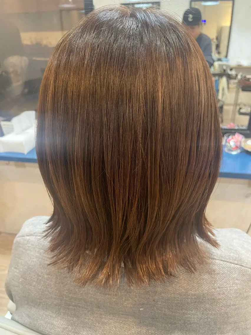 カラー すやま もえのヘアスタイル