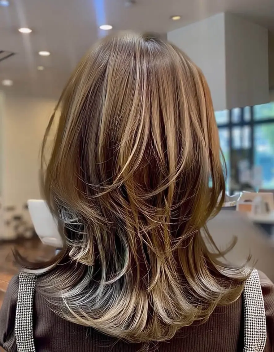 セミロング オリーブ南森町店 タニモトのヘアスタイル