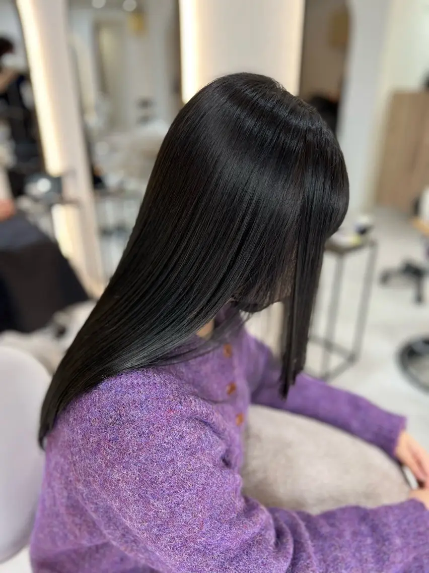 ロング カラー Zina aimiのヘアスタイル