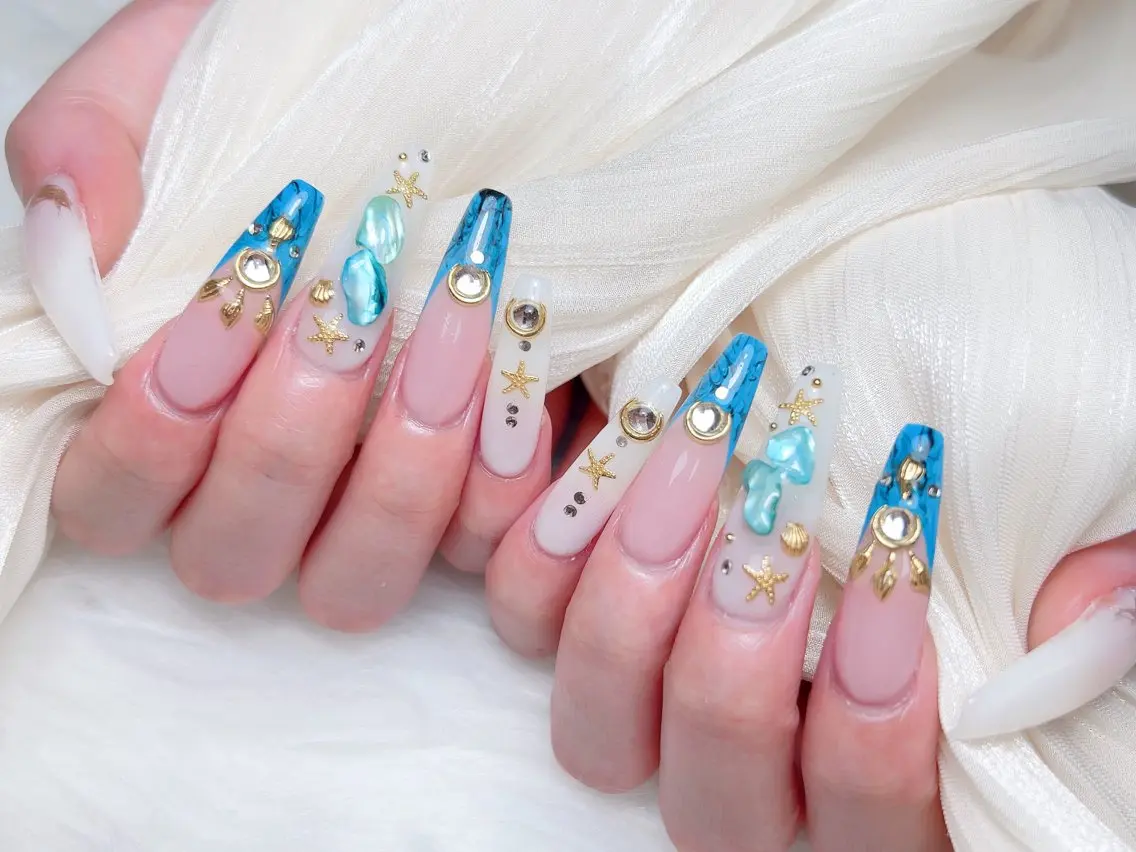 ネイル ハンドネイル M🌷nail 長さだし専門店のネイルデザイン