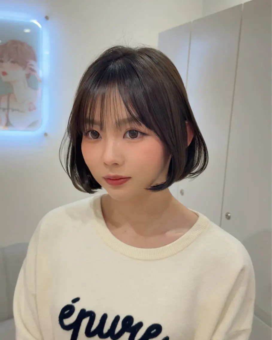 ミディアム カット 縮毛矯正 トリートメント けいし🐬ボブ 美髪縮毛矯正のヘアスタイル