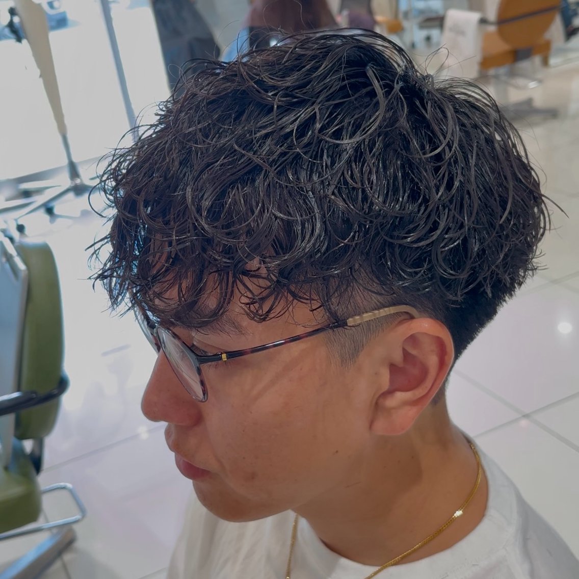 パーマ メンズ 波巻きパーマ 三条メンズパーマ⚽️ 髙井 陽のヘアスタイル