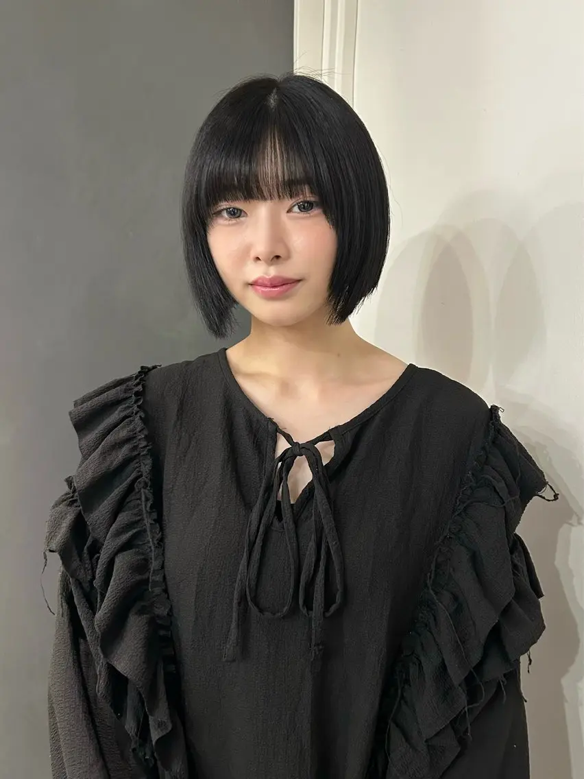 ミディアム カット ヘアカラー トリートメント えり 堀江/ボブ /レイヤー/艶髪のヘアスタイル
