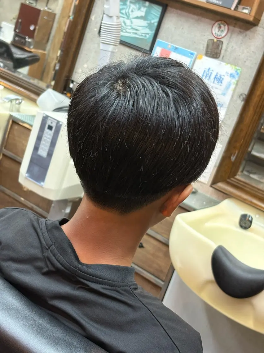 ショート 渡邊 挙児のヘアスタイル