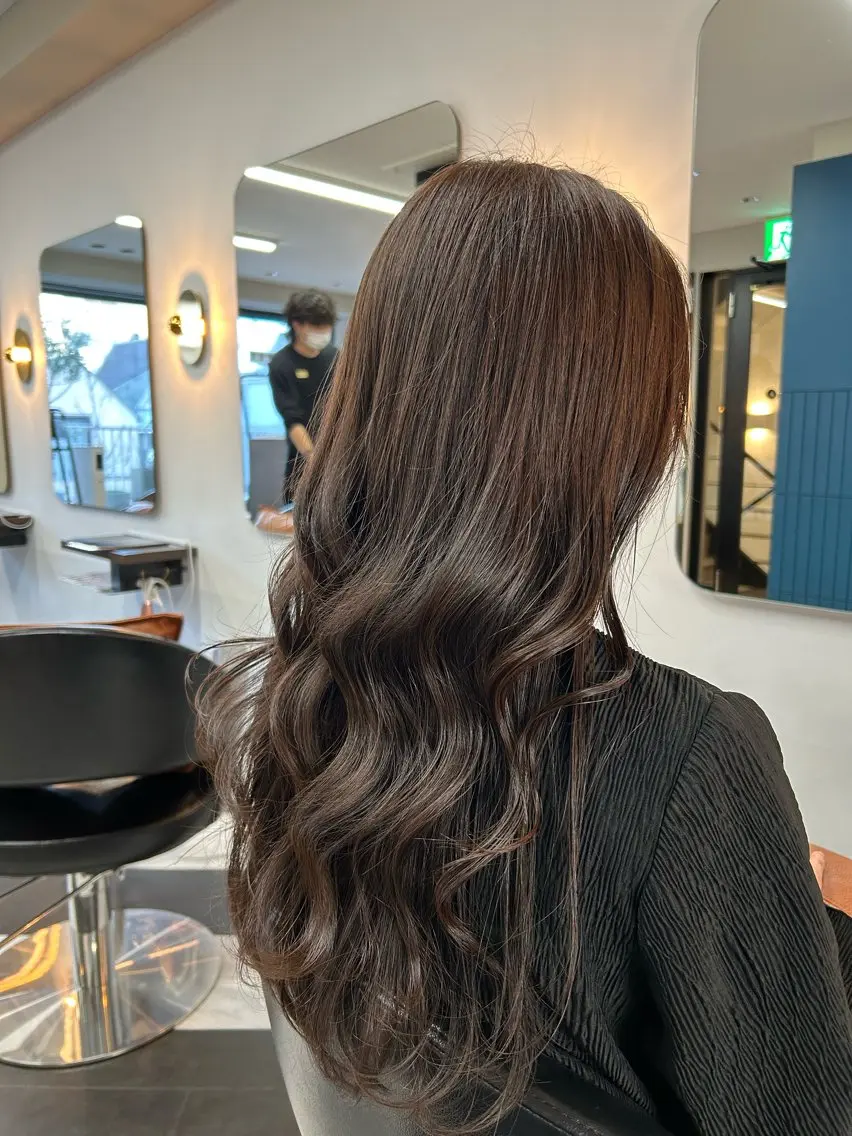 ロング カラー カット ヘアカラー トリートメント 圧倒的髪質改善 ✂︎飯島悠介のヘアスタイル