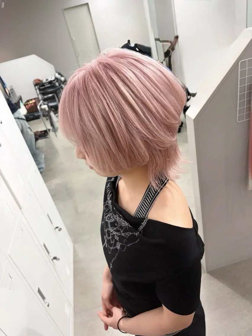 セミロング カラー ブリーチ ブロンド ブルーカラー 透明感カラー ダブルカラー カット ヘアカラー トリートメント ブリーチ/髪質改善/ レイヤー/YUTOのヘアスタイル