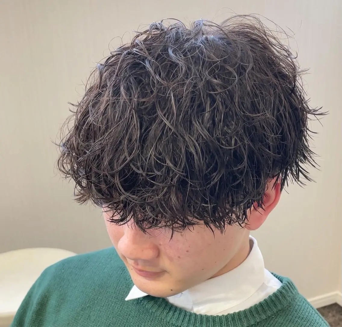 パーマ メンズ メンズパーマ スパイラルパーマ カット パーマ 和歌山ランキング1位 井開のヘアスタイル