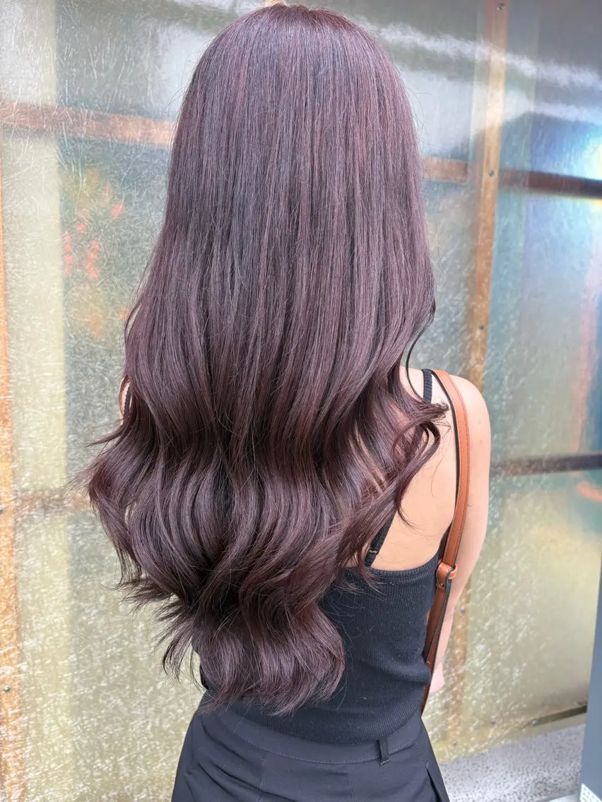 ロング ピンクブラウン ヘアカラー 丹羽 来夢のヘアスタイル