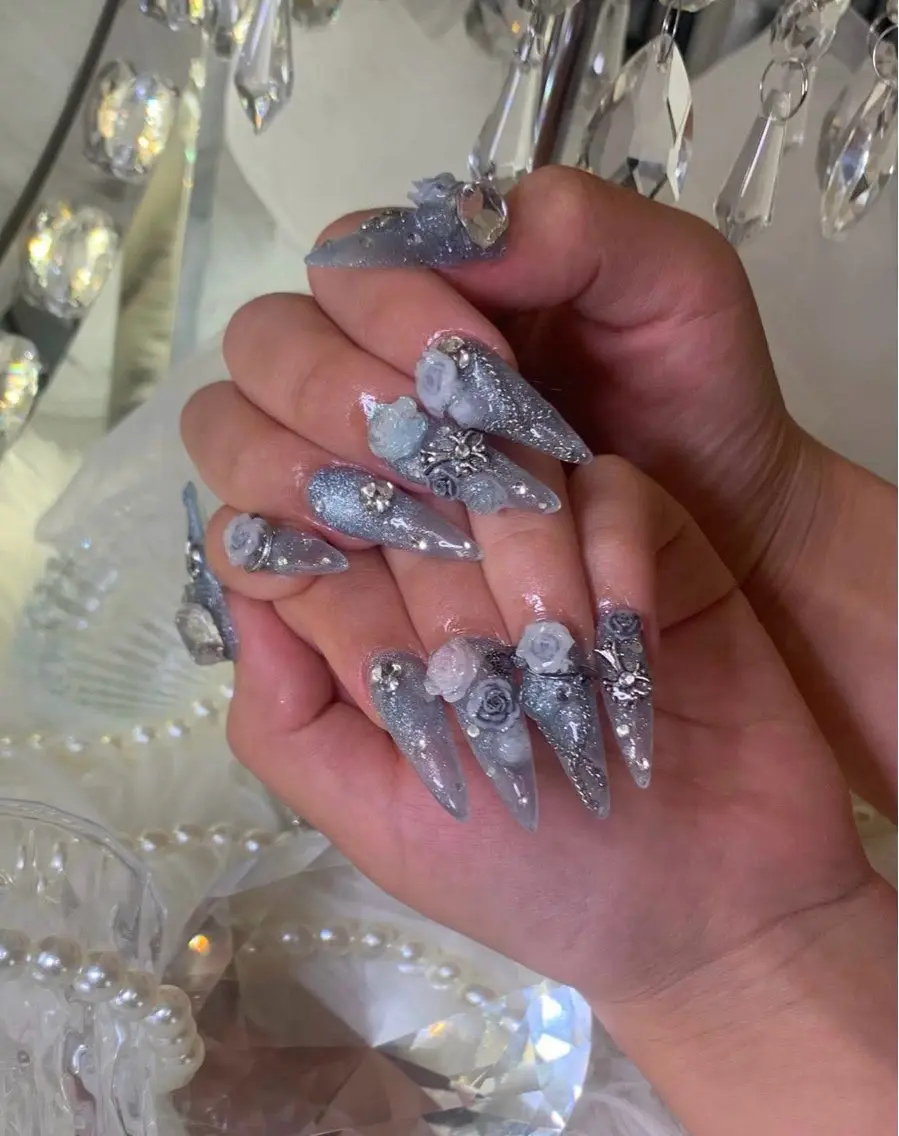ネイル ハンドネイル Rinaky Amee Nailのネイルデザイン