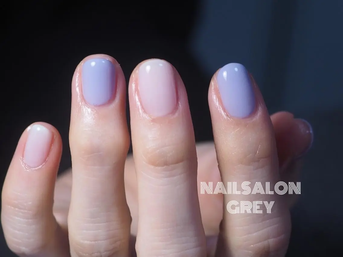 ネイル 【GREY】 TAIRAのネイルデザイン