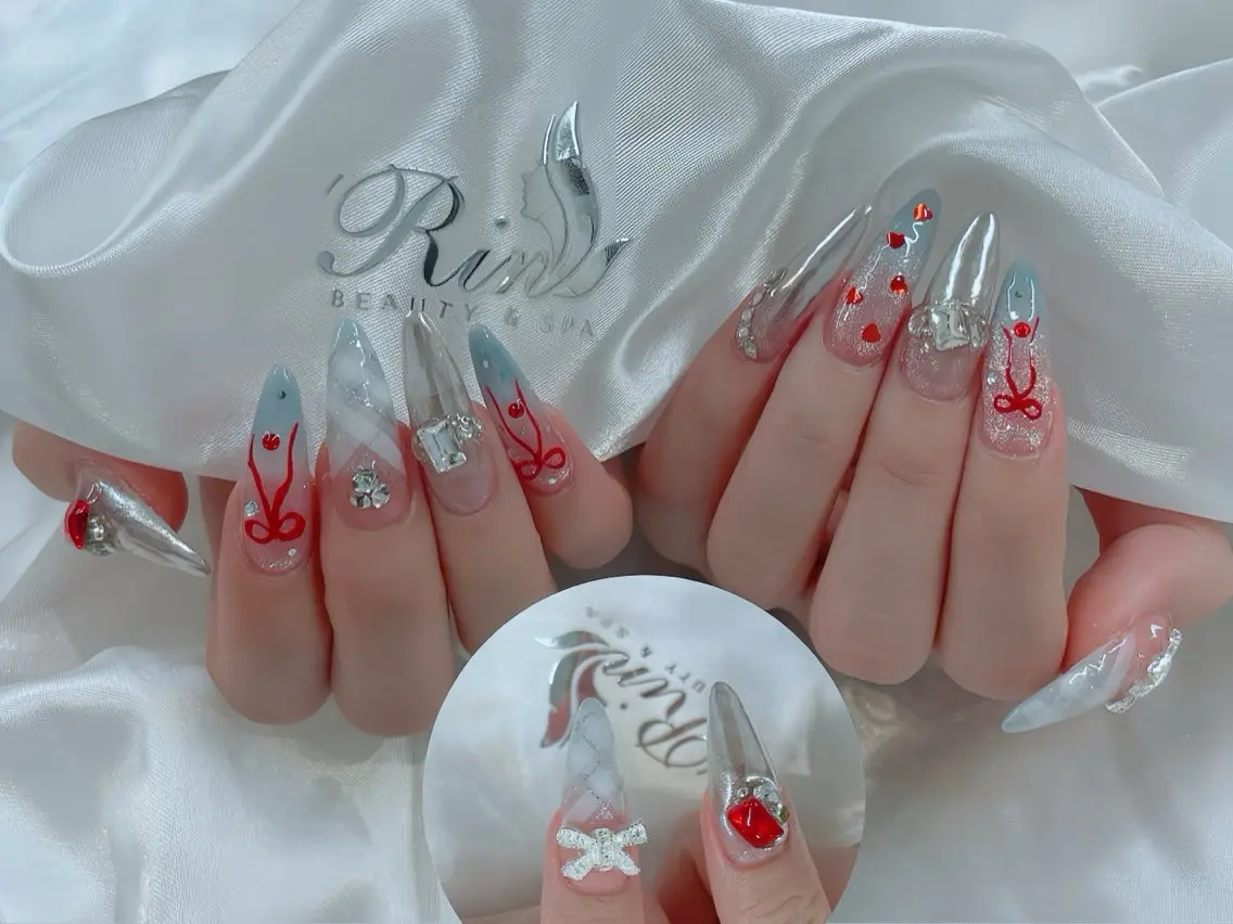 ネイル 成人式 ロングネイル ネイルチップ ハンドネイル Rin Nail 新大久保店のネイルデザイン
