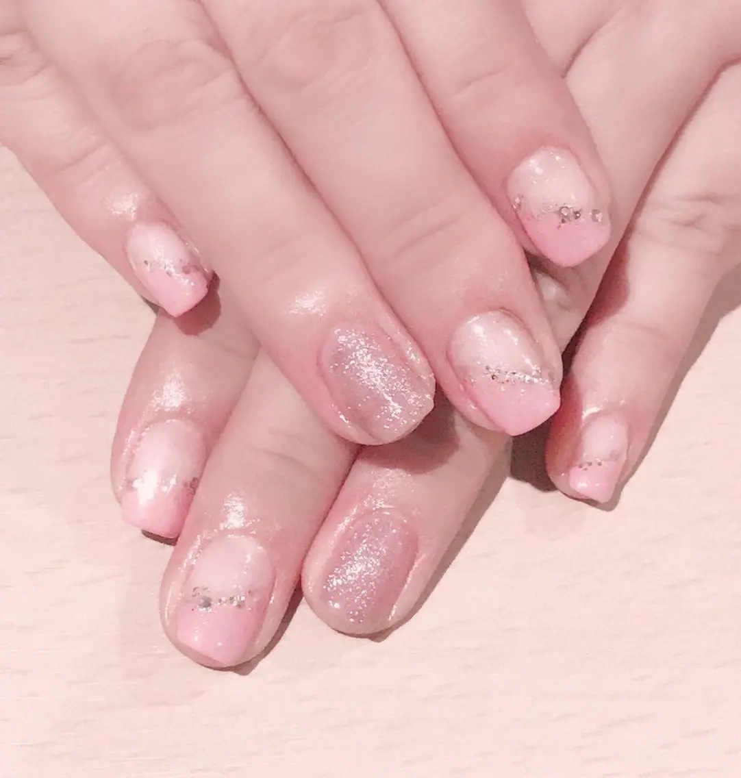 ネイル フレンチネイル マグネットネイル 斜めフレンチ Nyanco Nailのネイルデザイン