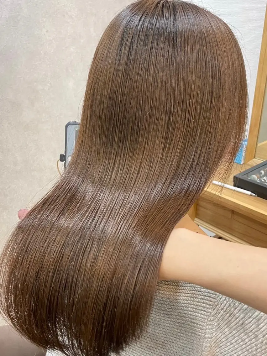 ロング トリートメント カット ヘアカラー トリートメント 河西 楓のヘアスタイル