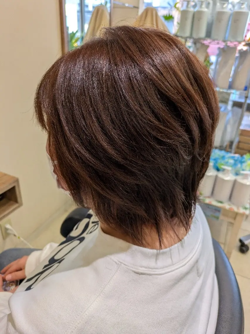 ショート 塚原 友紀子のヘアスタイル