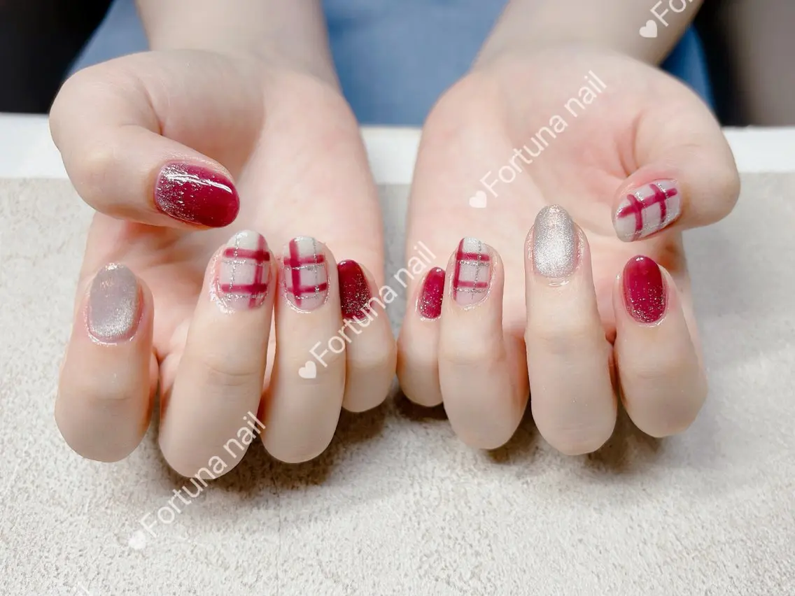 ネイル Nail •Head スパFortunaのネイルデザイン