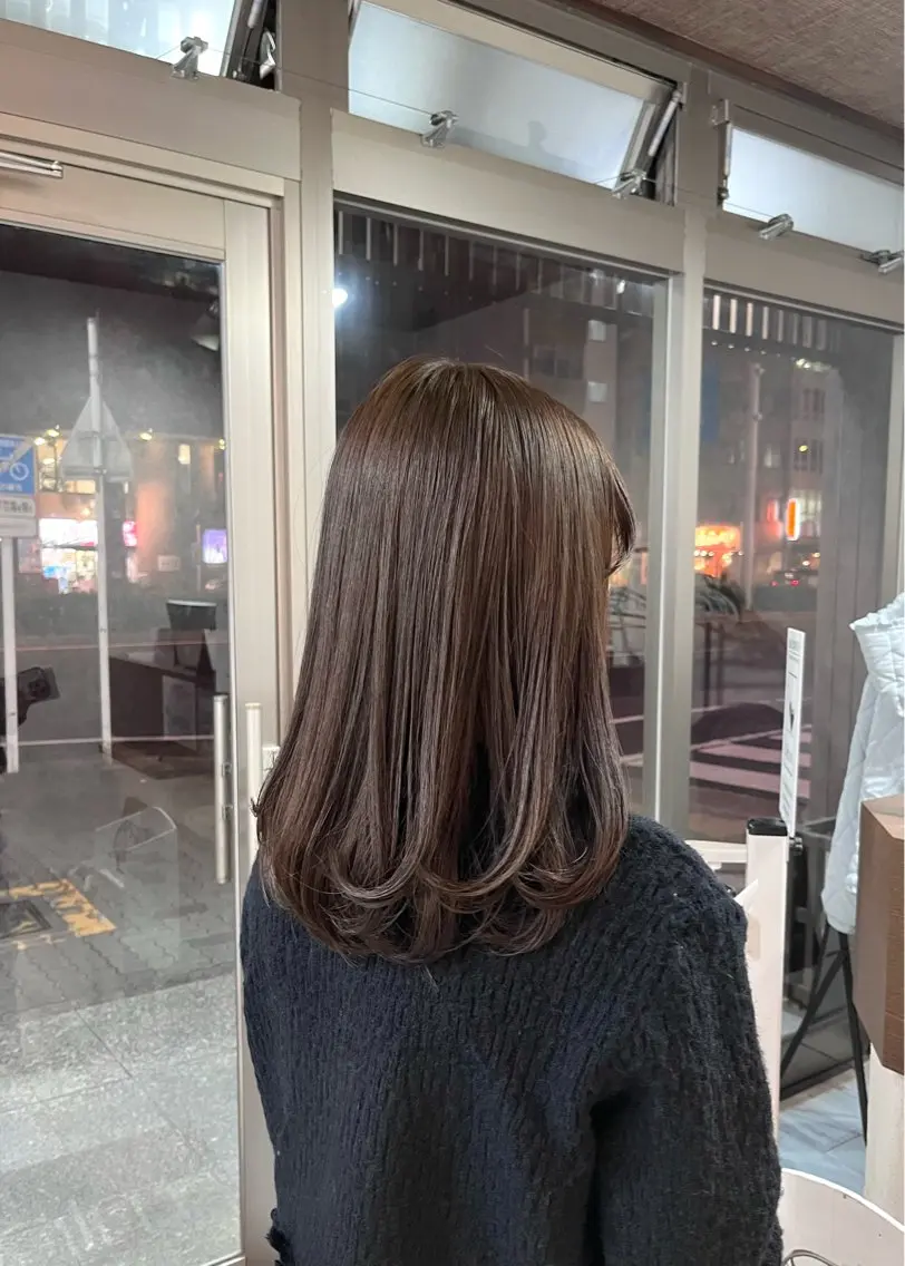 セミロング カラー 村田梨乃/ minim hairのヘアスタイル