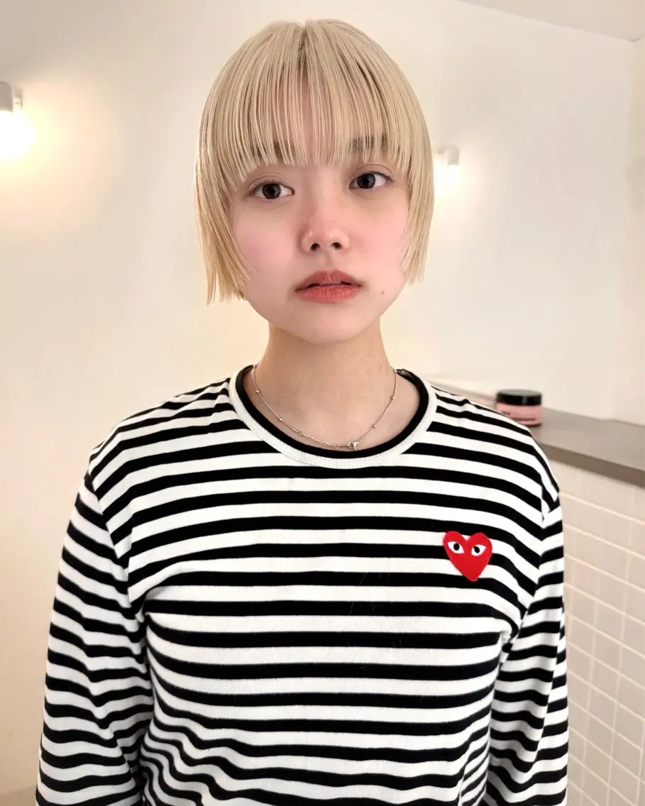 ショート カラー ブロンド ホワイトブロンド カット ヘアカラー トリートメント Kaito🐶 /デザイン/レイヤーのヘアスタイル