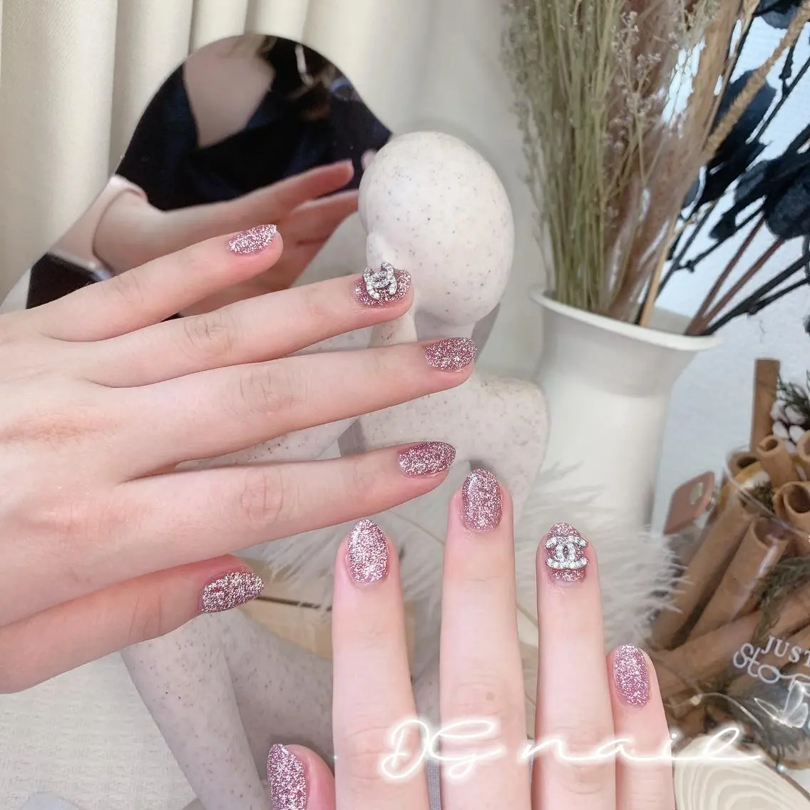 ネイル ハンドネイル DG nailのネイルデザイン