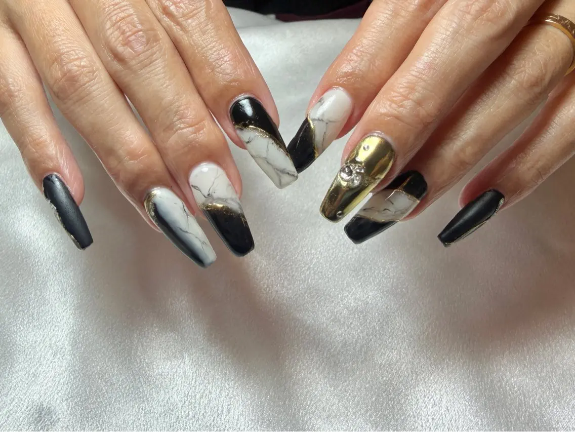 ネイル ハンドネイル Lily nailのネイルデザイン