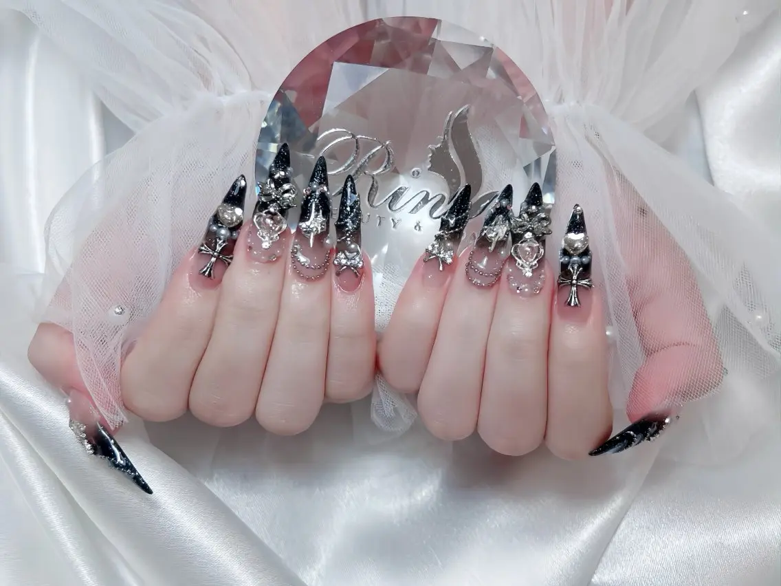 ネイル ブルー ジェルネイル ガーリー グラデーション グリーン ハンドネイル Rin Nail 新大久保店のネイルデザイン