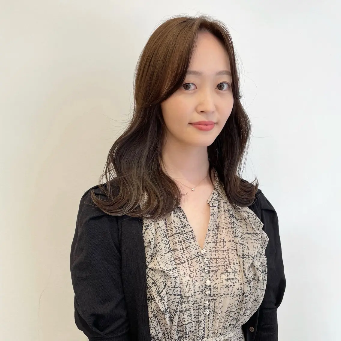 ロング カラー ベージュカラー グレージュ オリーブベージュ オリーブグレージュ オリーブグレー カット ヘアカラー トリートメント 堀江将太朗/恵比寿/ メンズカットのヘアスタイル