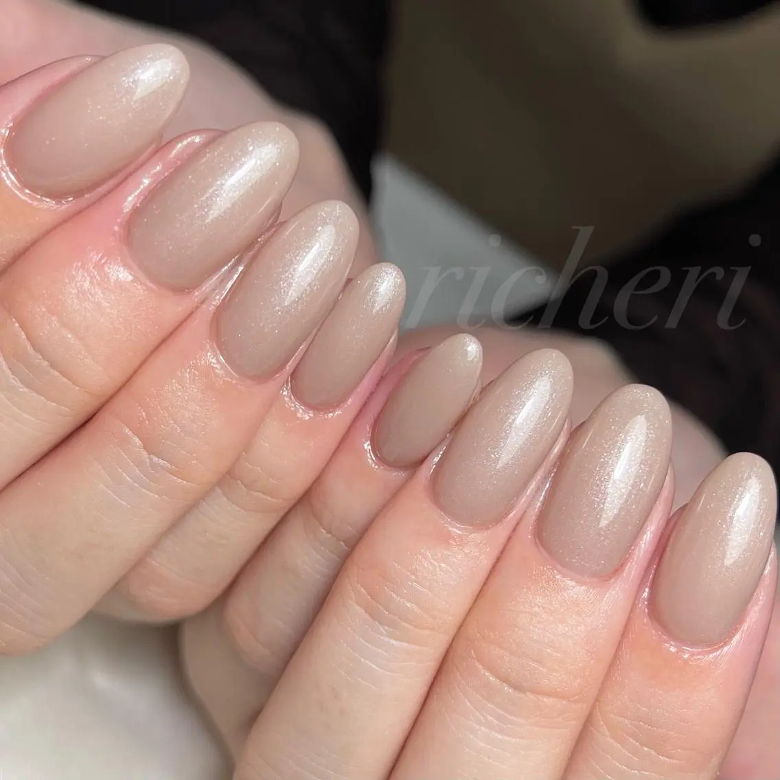 ミディアム ネイル ハンドネイル richeri beautyのエステ・リラクイメージ