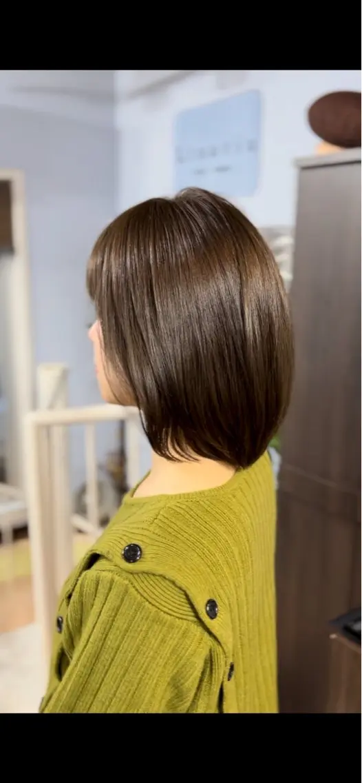 ショート カラー オリーブグレー 🌈美髪✂︎艶色🎨 頭皮改善🍀TAKUのヘアスタイル