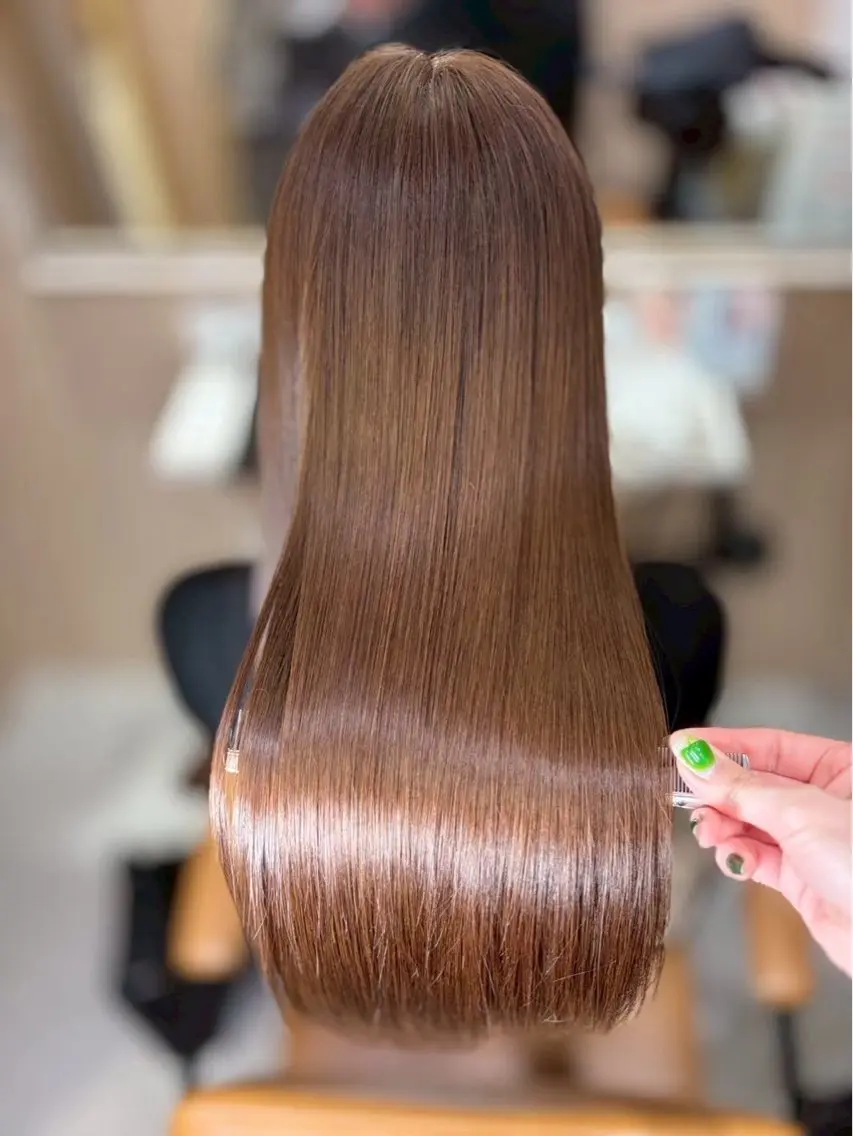 ロング パーマ 髪質改善 トリートメント カット 縮毛矯正 トリートメント 🩶医療×美髪🤍 新宿完全個室髪質改善のヘアスタイル