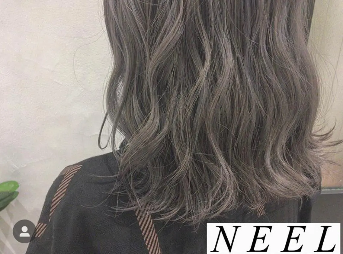 ミディアム カラー ヘアアレンジ ブリーチ エグチ アキラのヘアスタイル