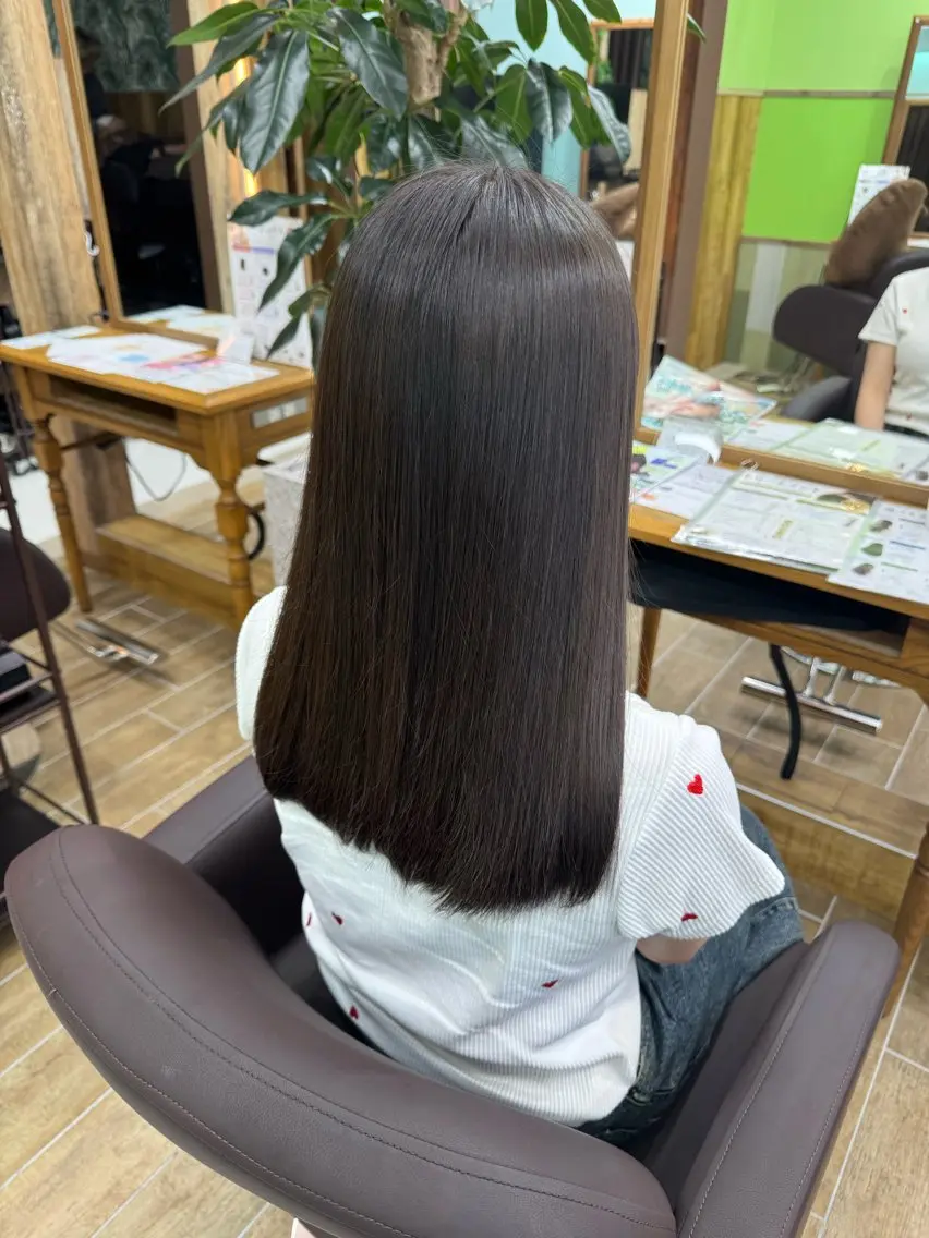 セミロング 縮毛矯正 髪質改善・縮毛矯正 白根凌二のヘアスタイル