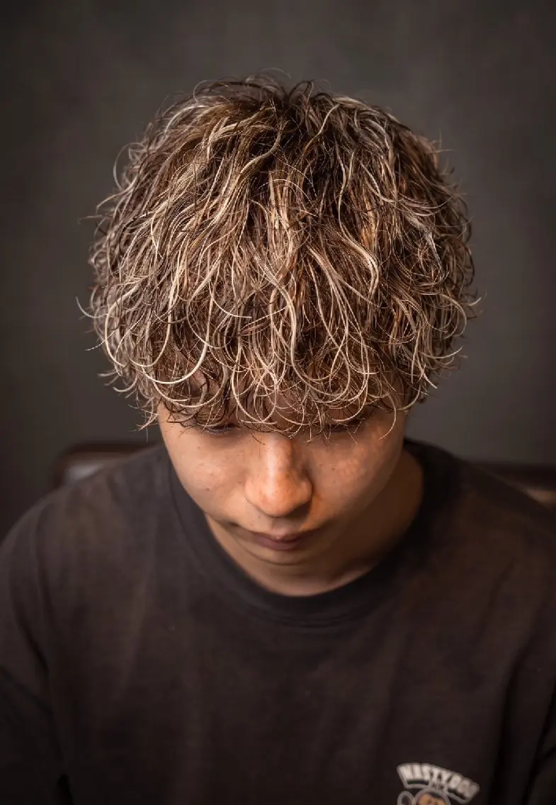 パーマ 勝連 利恵のヘアスタイル