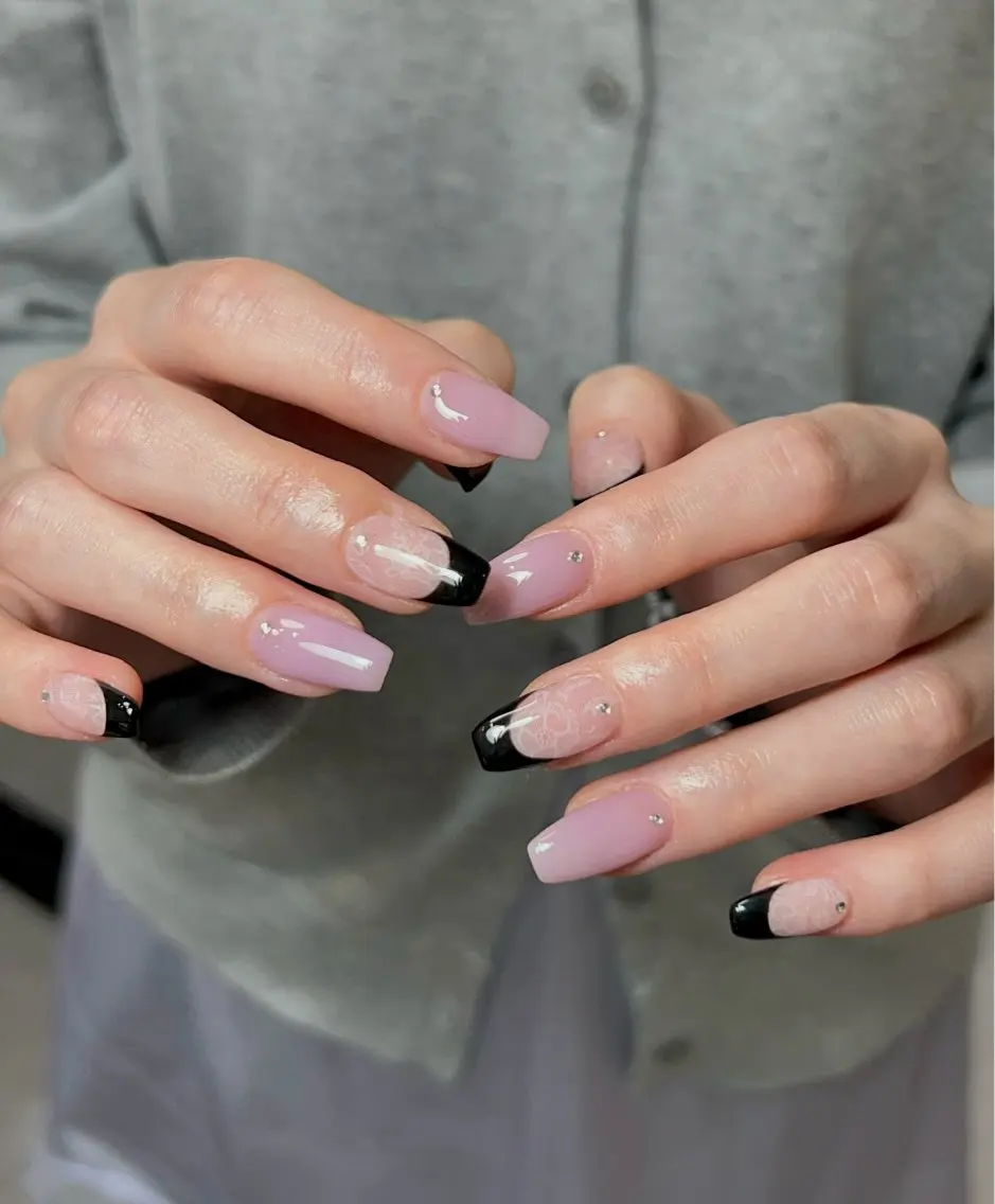 ネイル グラデーション ラメ(グリッター) マグネットネイル ミラーネイル ニュアンスネイル ハンドネイル Lumi de nailsのネイルデザイン