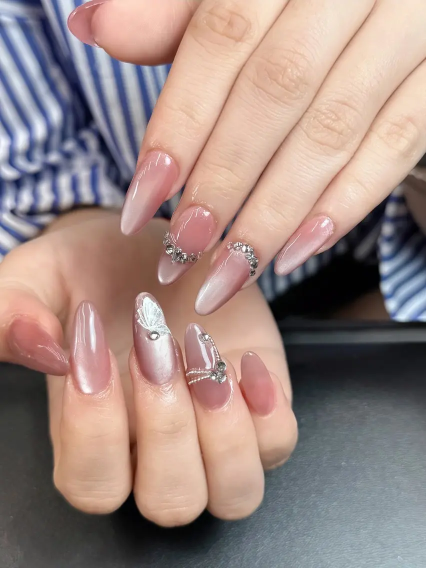 ネイル Iconic Nailのネイルデザイン
