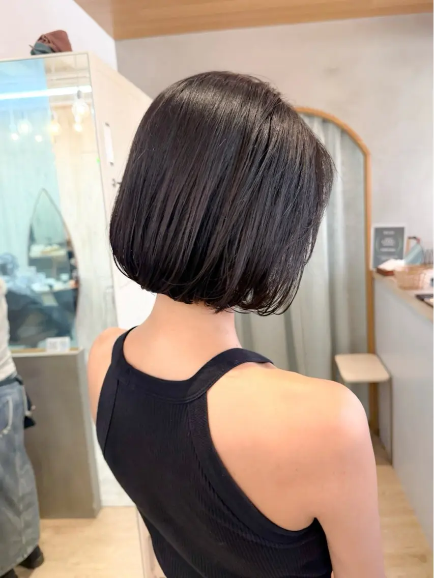 ショート カラー カット ヘアカラー トリートメント 縮毛矯正/レイヤー ボブ/髪質改善ともきのヘアスタイル