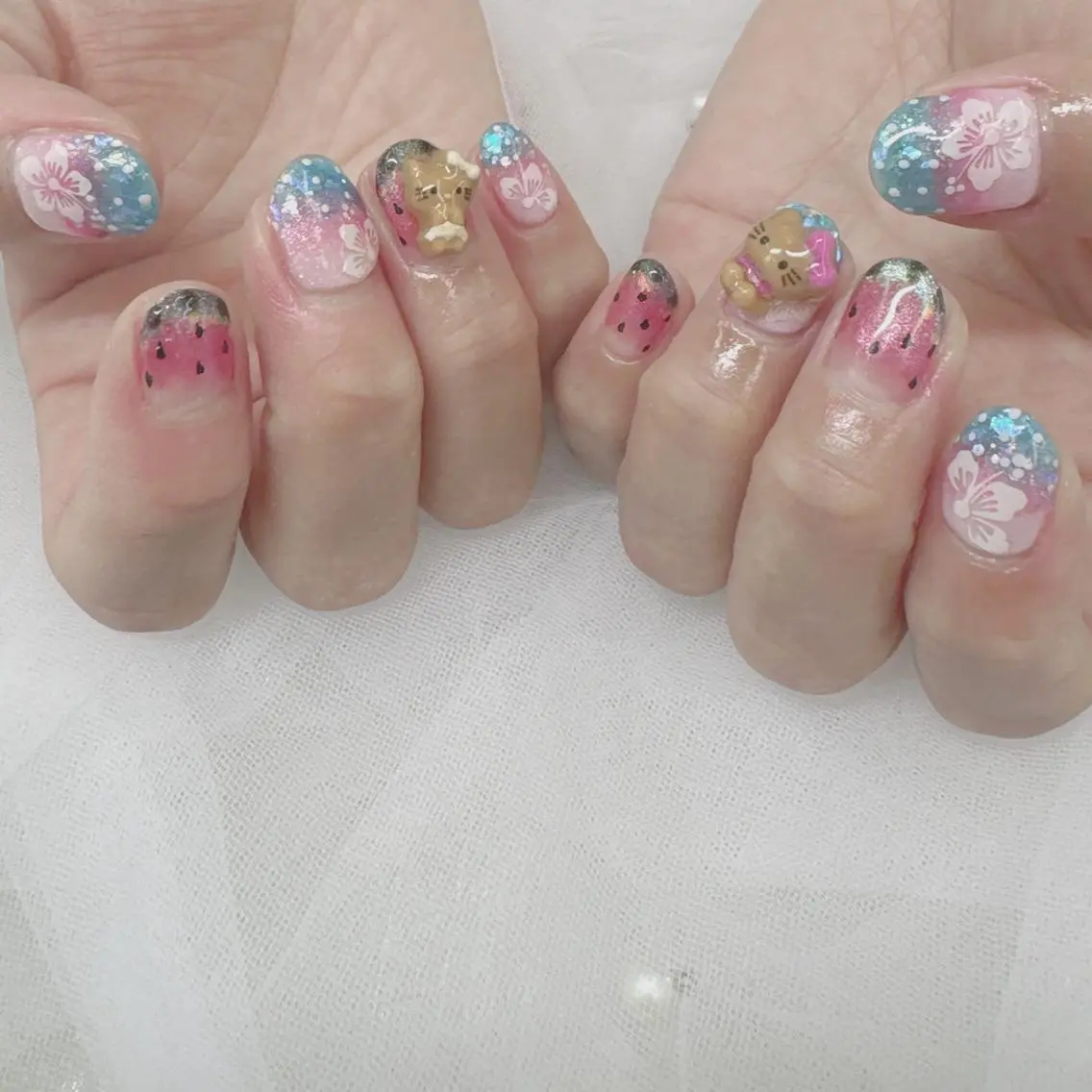 ネイル Nail salon Honey Beeのネイルデザイン