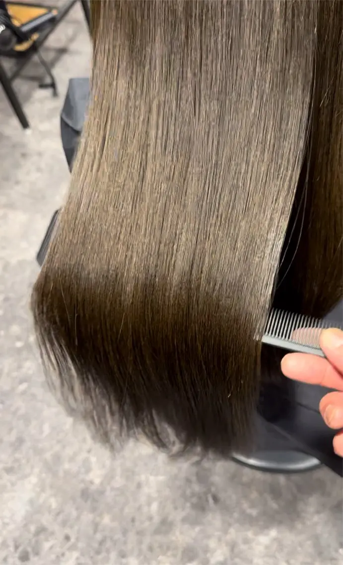 ロング カラー ブリーチ イルミナカラー 髪質改善 縮毛矯正 カット ヘアカラー トリートメント OAK 中目黒のヘアスタイル