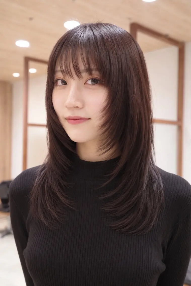 セミロング カラー 顔まわりレイヤー レイヤーカット カット 似合わせ レイヤー須川のヘアスタイル