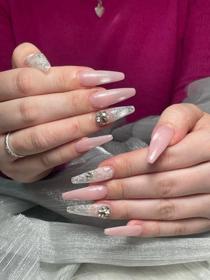ネイル 長さ出し シンプルネイル ワンホンネイル salon luge あめ🍬のネイルデザイン