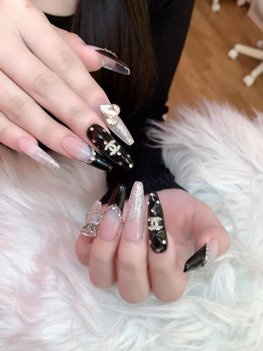 ネイル Rin.nails ネイルサロンのネイルデザイン
