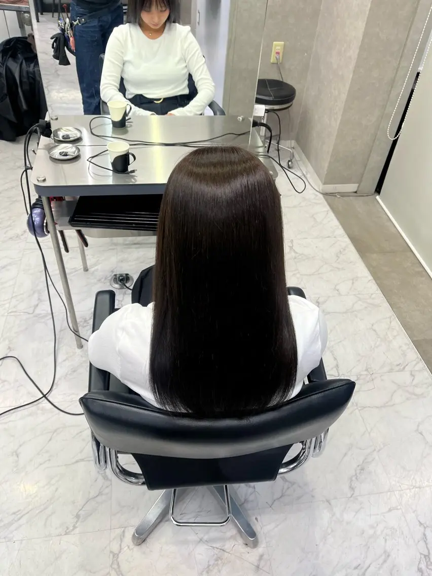 セミロング ヘアカラー トリートメント RAF／Lino 美髪矯正／暗髪カラーのヘアスタイル