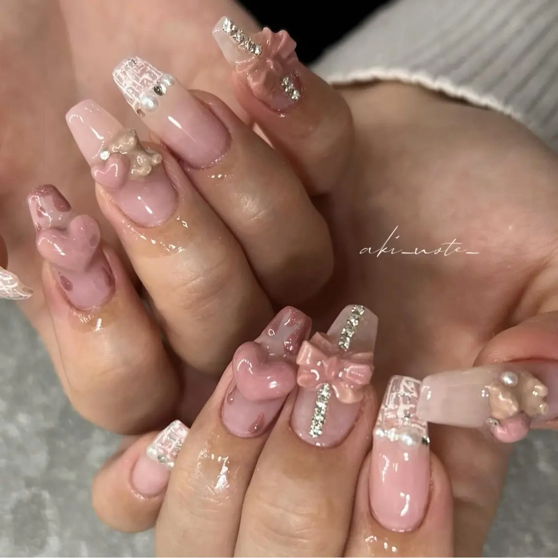 ネイル ハート ピンク リボン 春ネイル ツイードネイル ハンドネイル フットネイル GRANDE大須 栄/店長 aki🌙のネイルデザイン