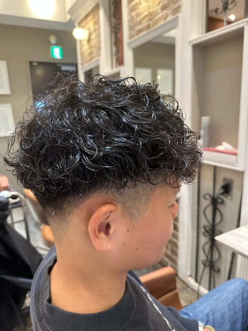 カット＋スパイラルパーマ（ゆる​〜​強めまで対応）【メンズメニュー】の写真